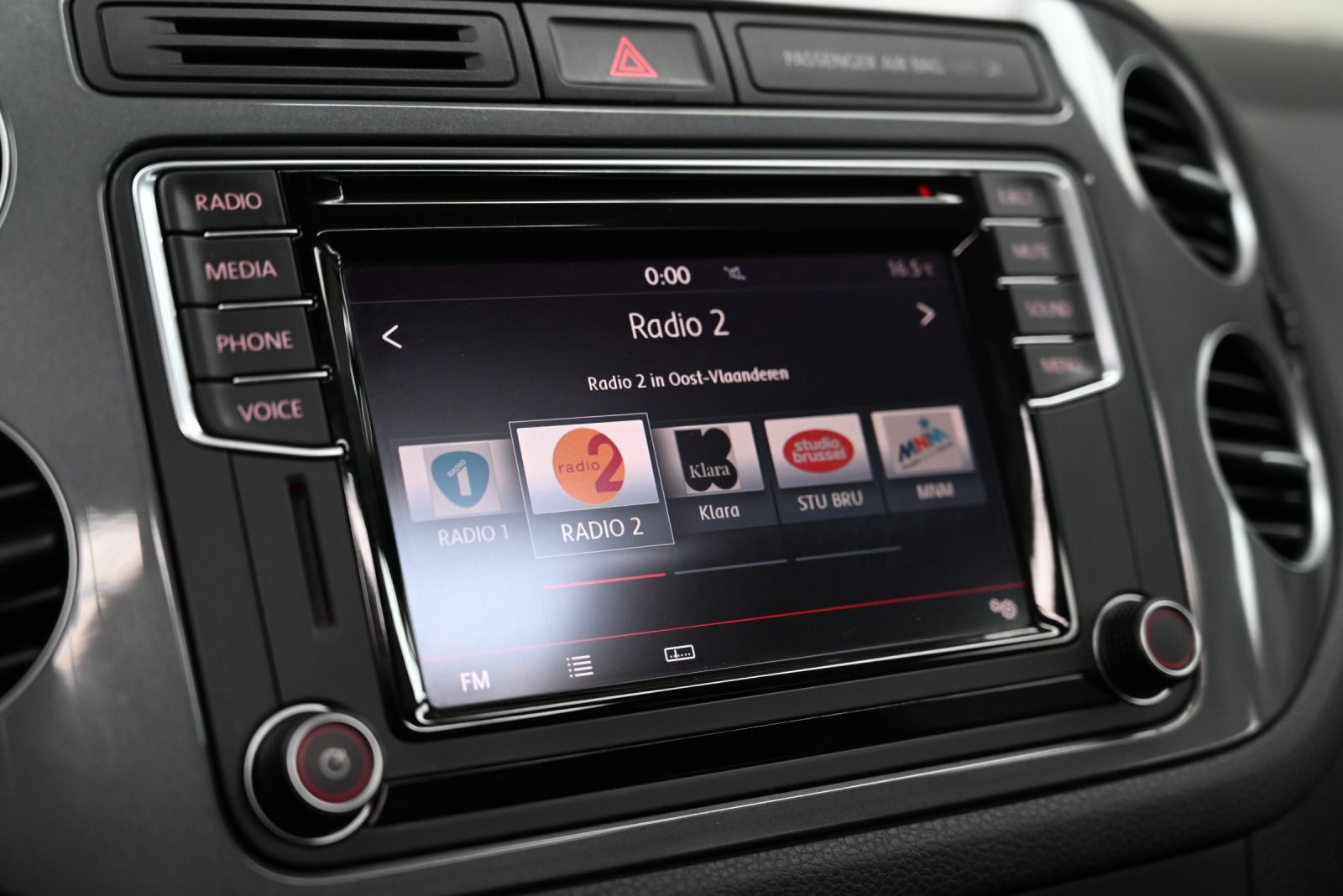 JNS Motors | Volkswagen Tiguan 1.4 TSI Comfortline DSG – Slechts 84.000 km – Belgische wagen