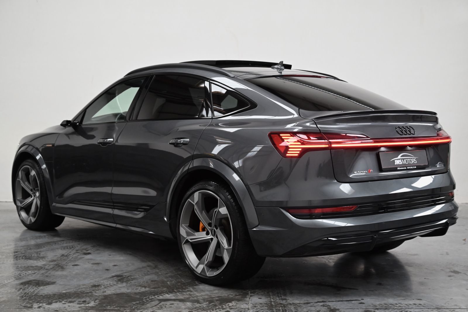 JNS Motors | Audi e-tron Sportback S – 509 pk van pure elektrische kracht
