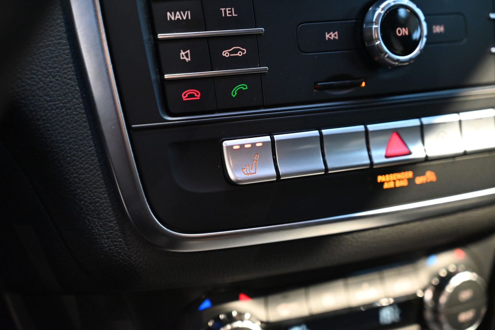 JNS Motors | Mercedes CLA200 – 2017 – 107.000 km – Zeer mooie overnamewagen