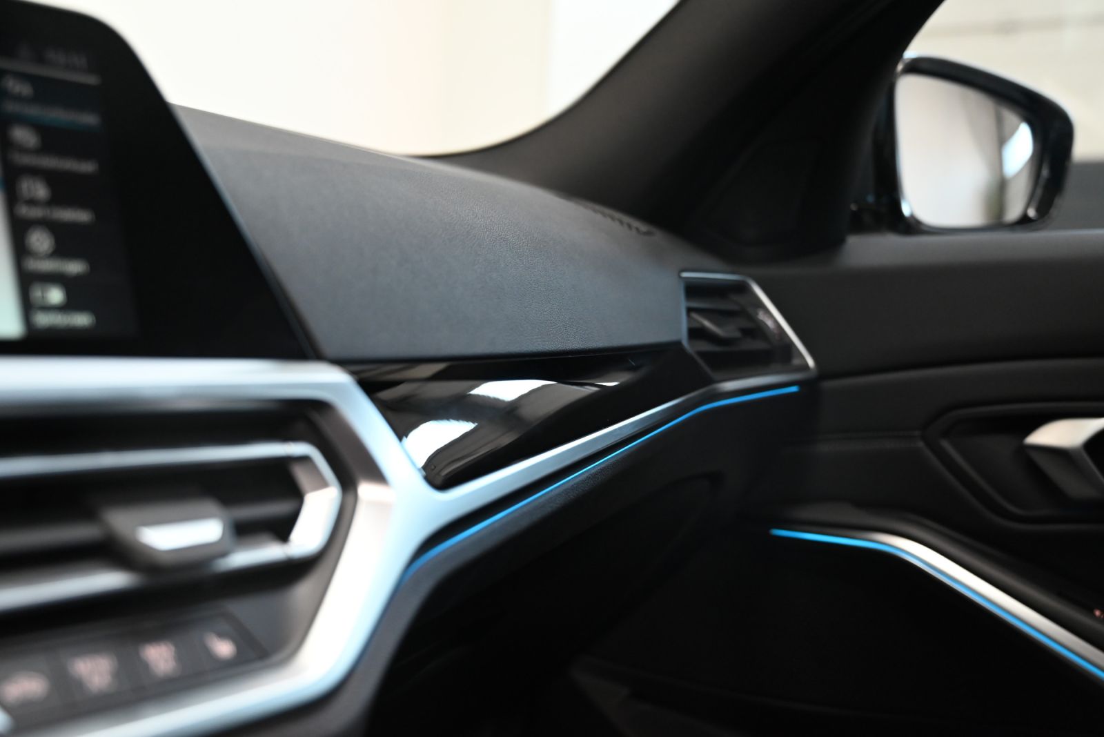 JNS Motors | BMW 330e Sportline - 2021 - 35.000km 