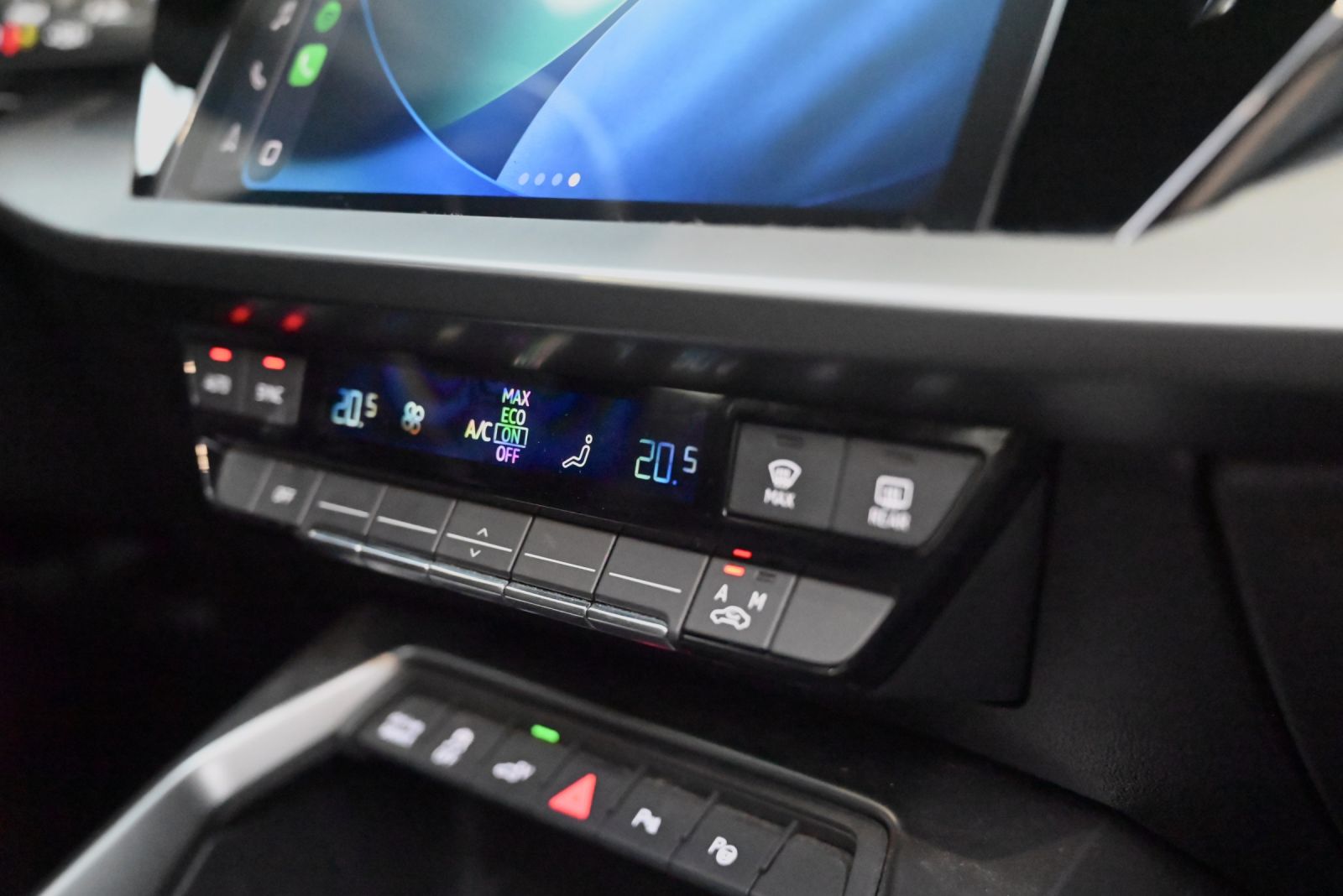 JNS Motors | Audi A3 40 TFSI e S line – Plug-in hybride, sportief design, maximaal fiscaal voordeel