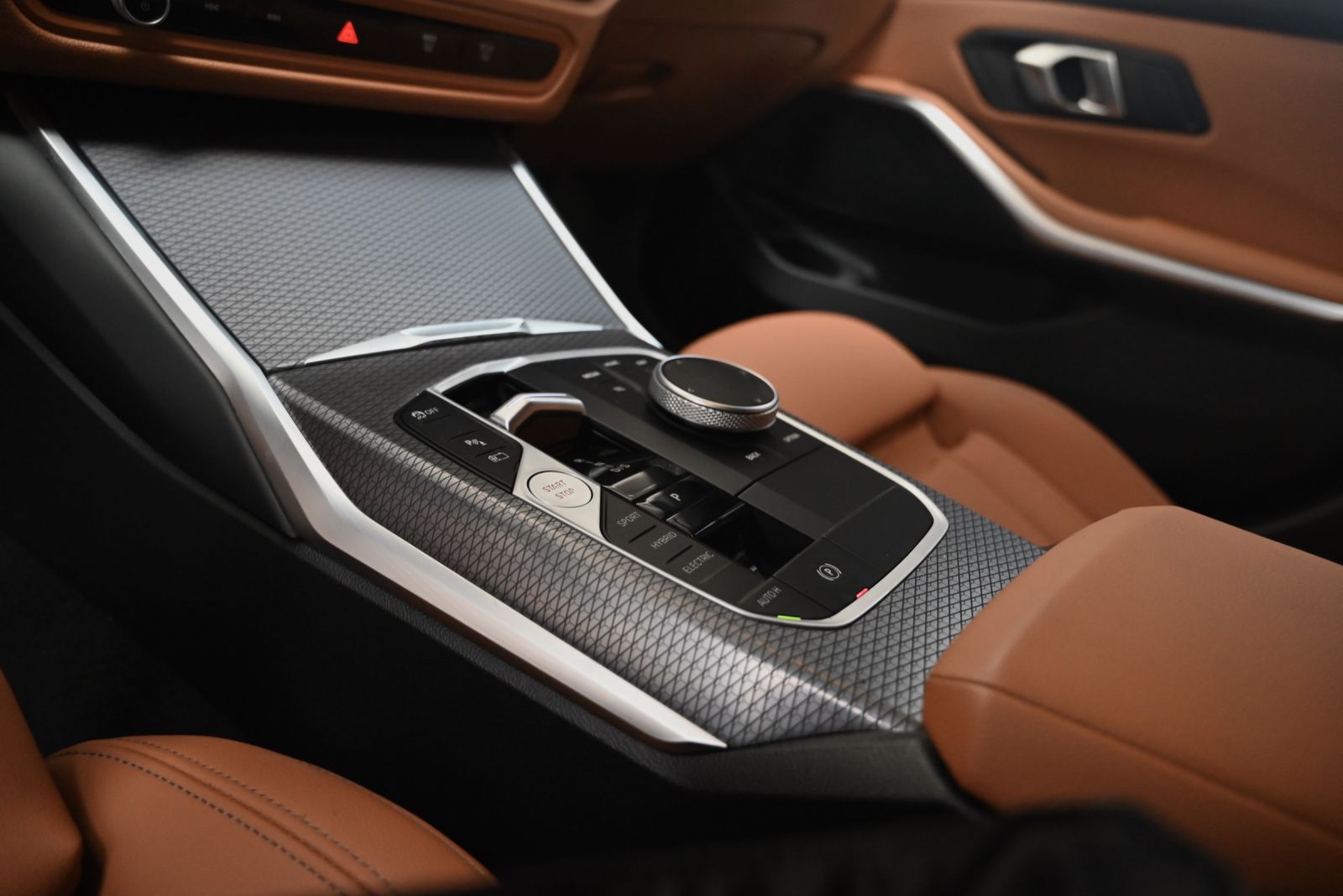 JNS Motors |  BMW M Sport – High-end uitvoering – Belgische 1e eigenaar – Garantie tot 3 jaar - 2025