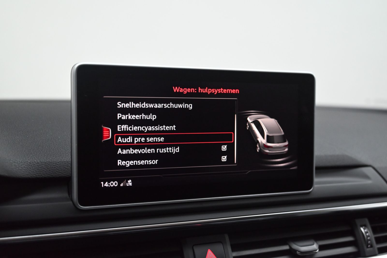 JNS Motors | AUDI A4 AVANT ULTRA 2018 - Een Perfecte Combinatie van Elegantie, Comfort en Technologie