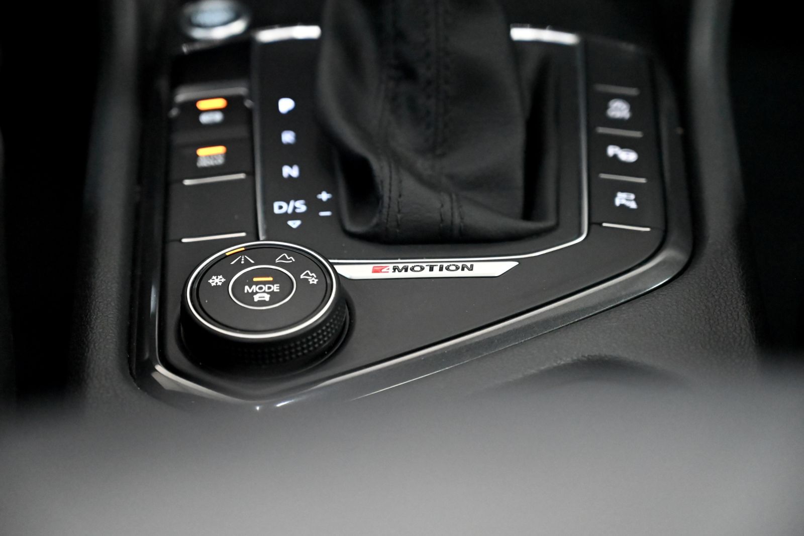 JNS Motors | Volkswagen Tiguan Allspace 4MOTION R-Line (2020) – Sportief & Ruim 