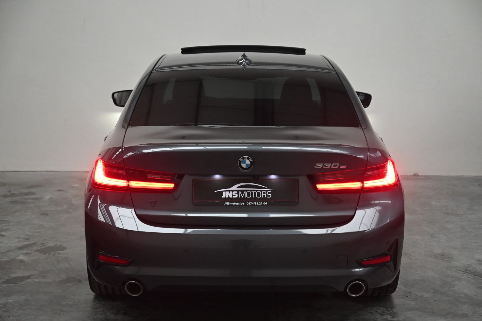 JNS Motors | BMW 330e Sport Line 2021 – Uitgebreide opties – Belgische 1e Eigenaar – BTW Wagen     