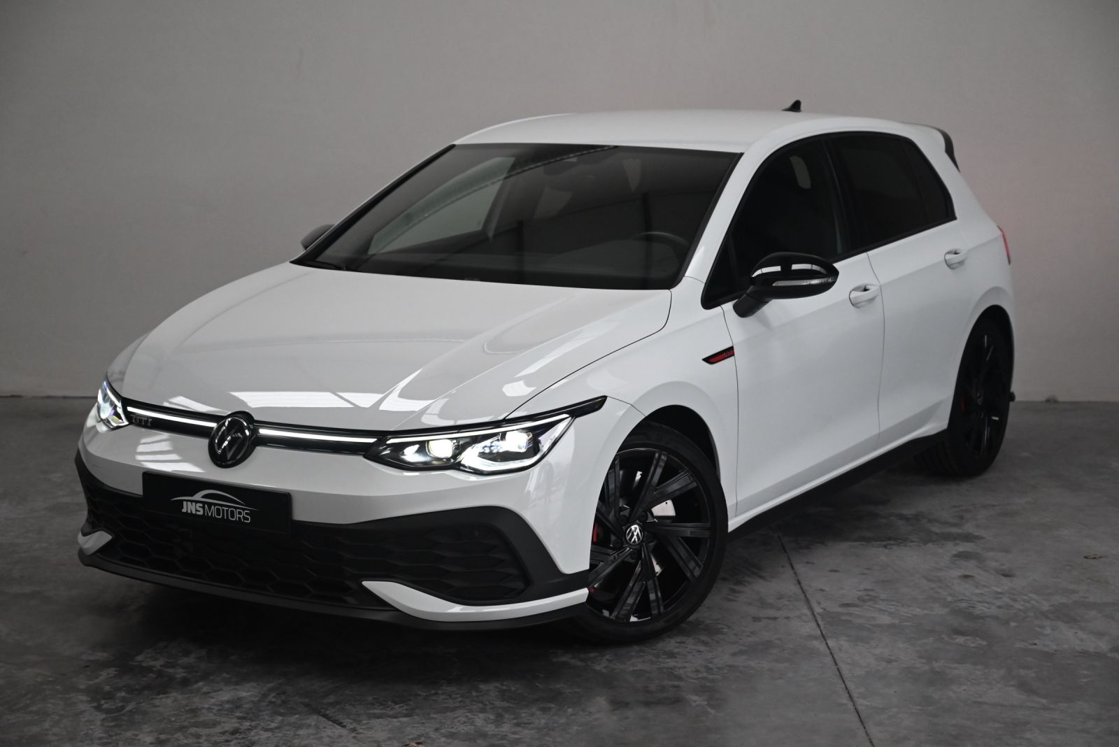 JNS Motors | Volkswagen Golf GTI Clubsport 2.0 TSI DSG – 300pk – Fabrieksgarantie tot 05/2029 – 2de eigenaar