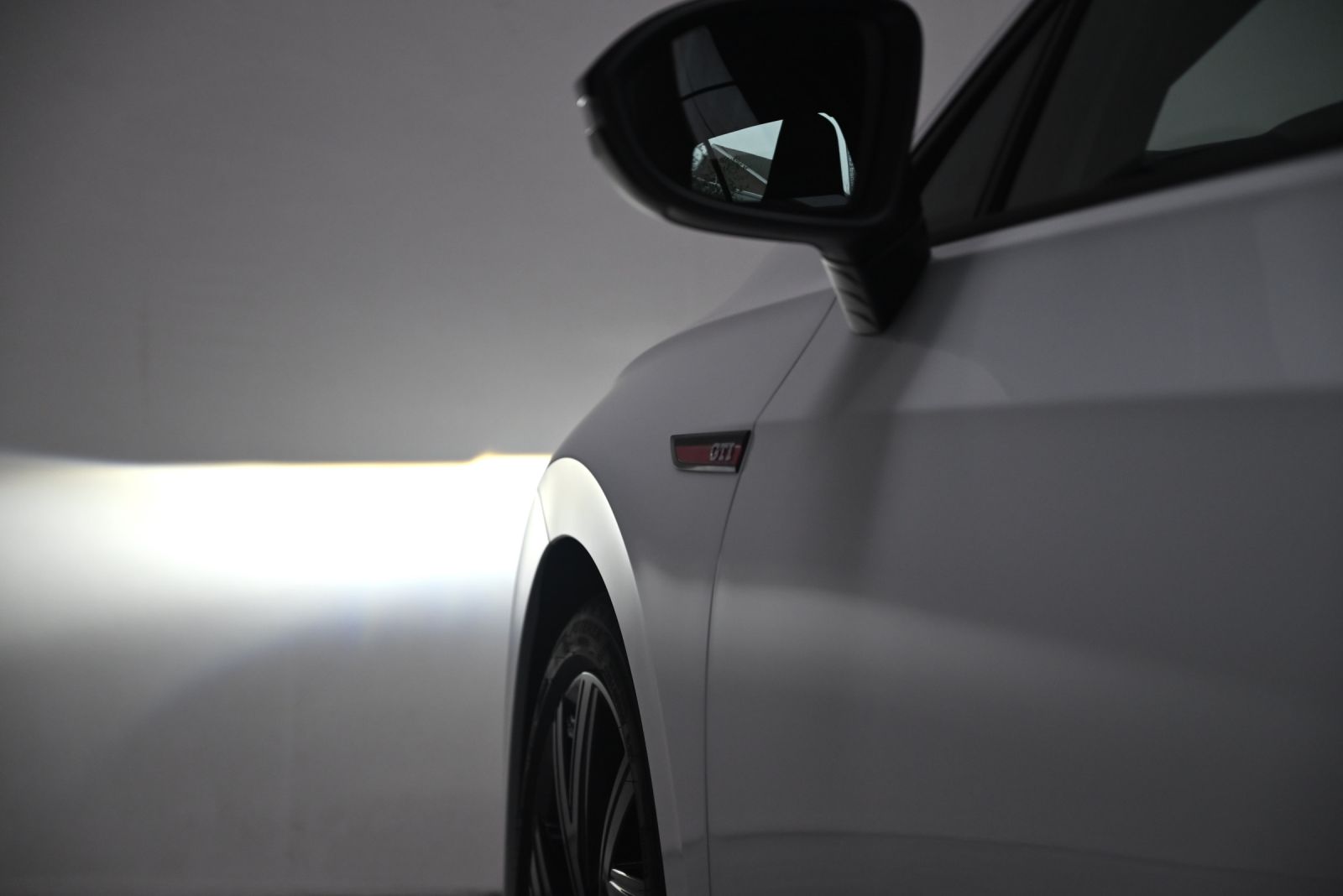 JNS Motors | Volkswagen Golf GTI Clubsport 2.0 TSI DSG – 300pk – Fabrieksgarantie tot 05/2029 – 2de eigenaar