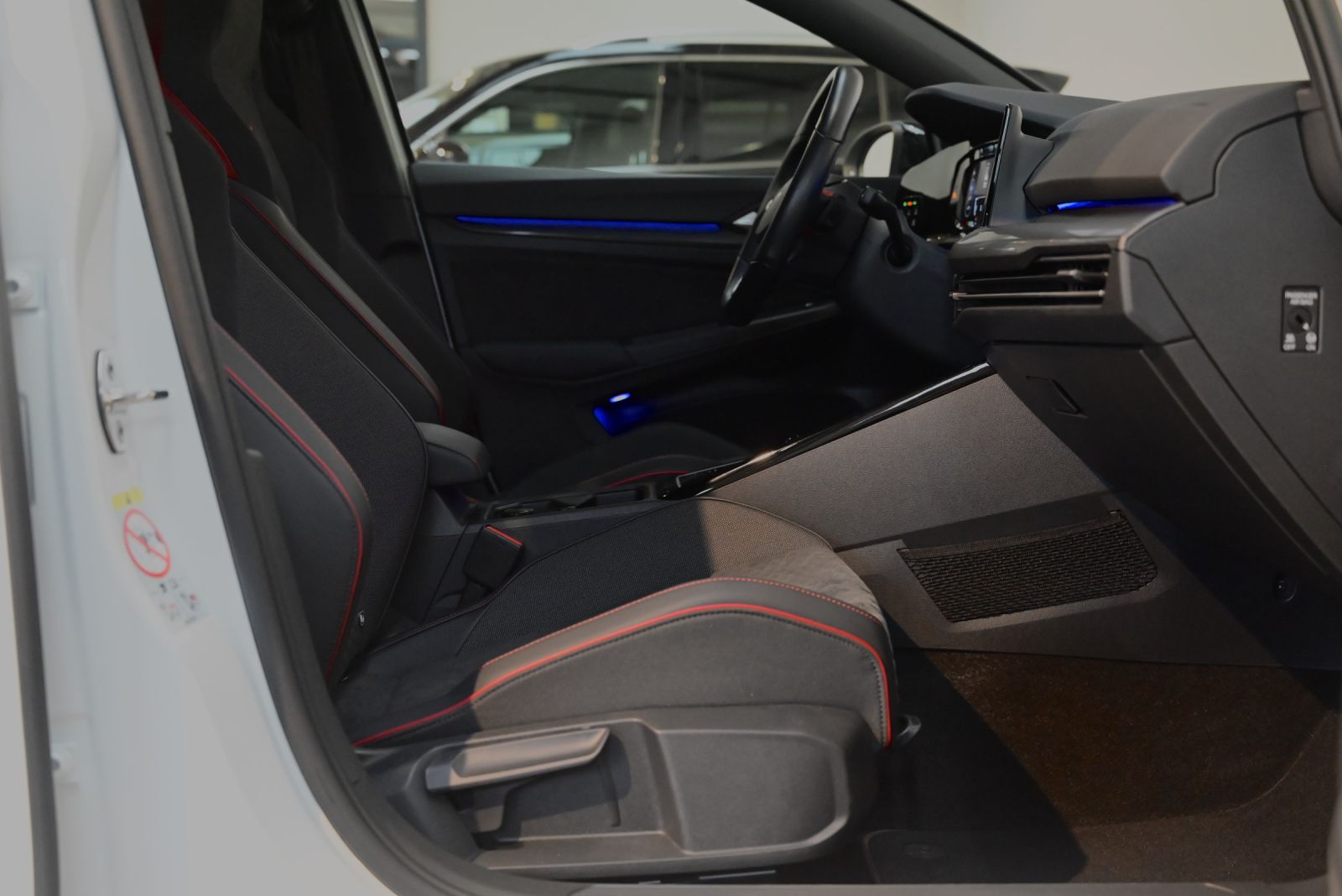 JNS Motors | Volkswagen Golf GTI Clubsport 2.0 TSI DSG – 300pk – Fabrieksgarantie tot 05/2029 – 2de eigenaar