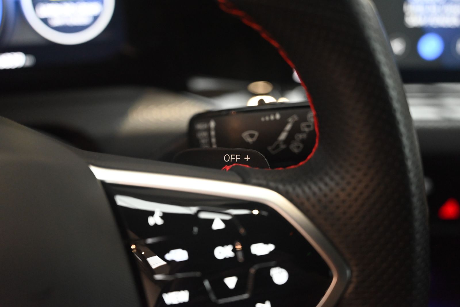 JNS Motors | Volkswagen Golf GTI Clubsport 2.0 TSI DSG – 300pk – Fabrieksgarantie tot 05/2029 – 2de eigenaar