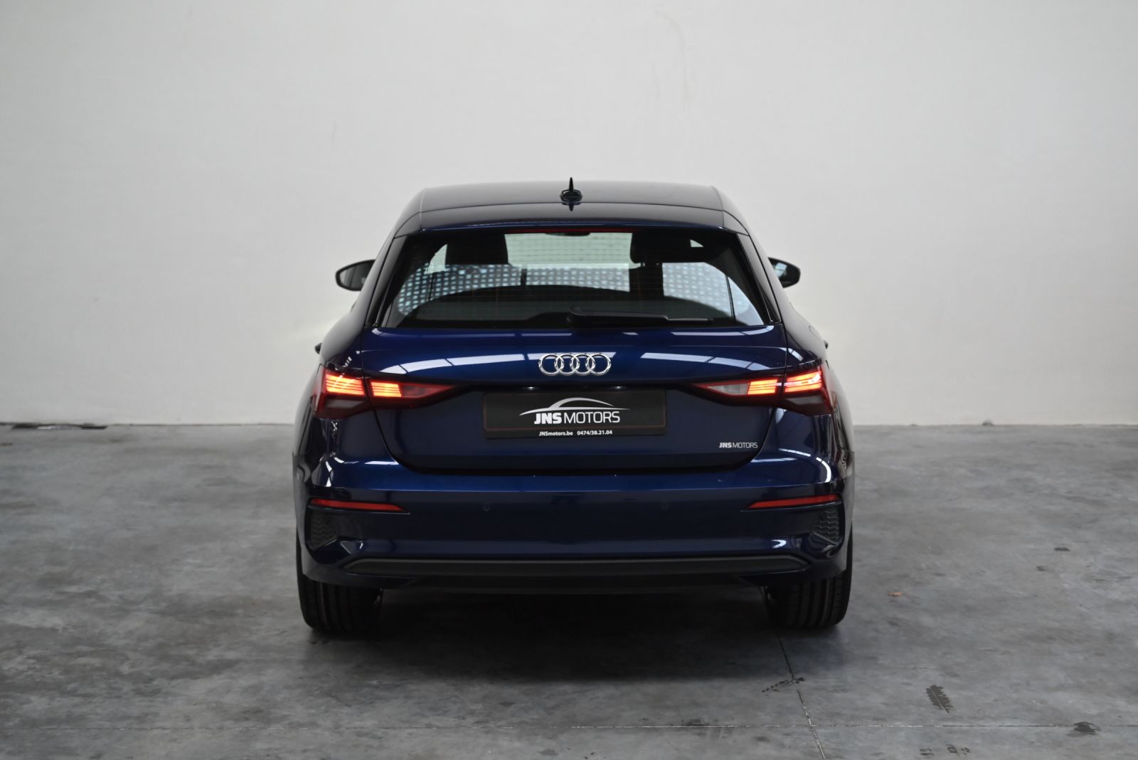 JNS Motors | Audi A3 Sportback 1.0 TFSI S tronic | Navi | Virtual Cockpit | BTW aftrekbaar | 1e eigenaar
