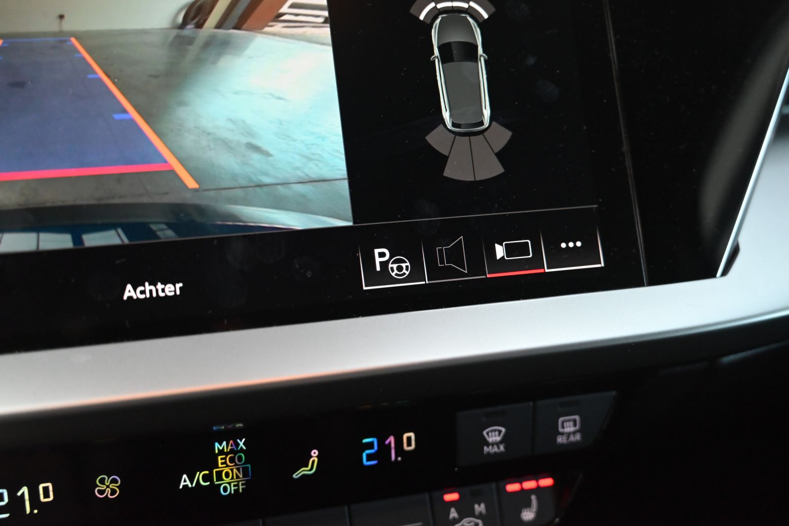 JNS Motors | Audi A3 Sportback 1.0 TFSI S tronic | Navi | Virtual Cockpit | BTW aftrekbaar | 1e eigenaar