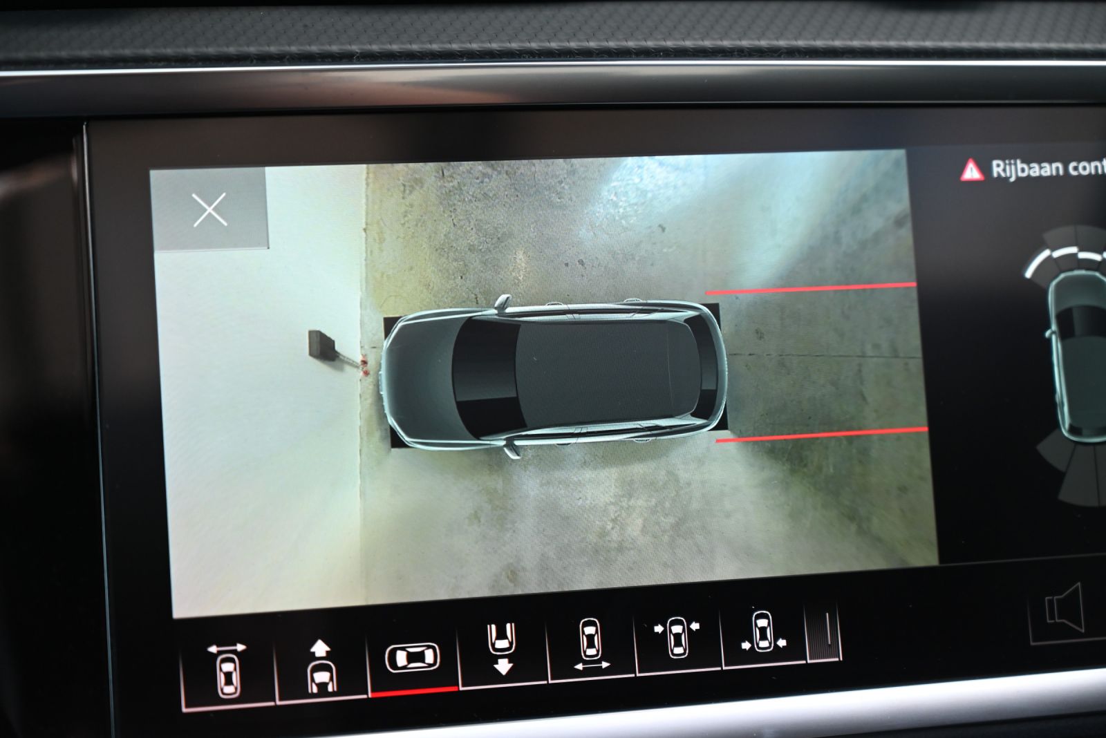 JNS Motors | Audi Q3 45 TFSI e S tronic Plug-in Hybrid | Pano | Memory Seats | 360 Camera | BTW