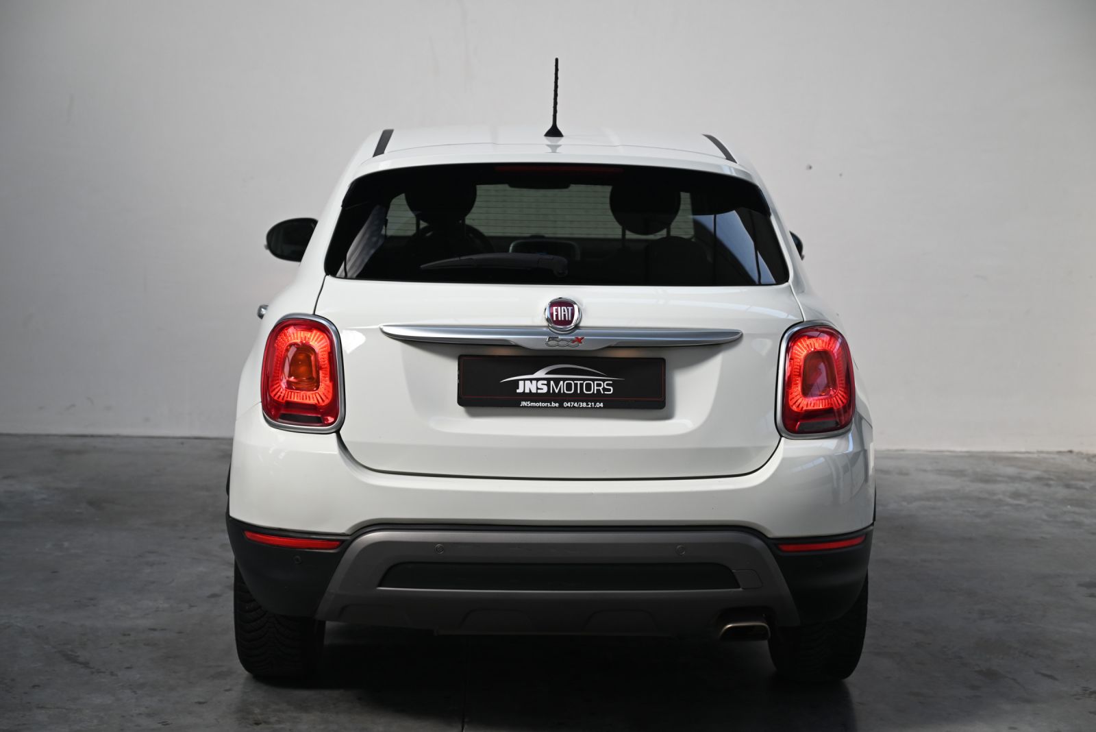 JNS Motors | Fiat 500X 1.6 E-Torq Lounge | Belgische wagen | 2e eigenaar | Cruise Control | Parkeersensoren | 12 Maanden Garantie