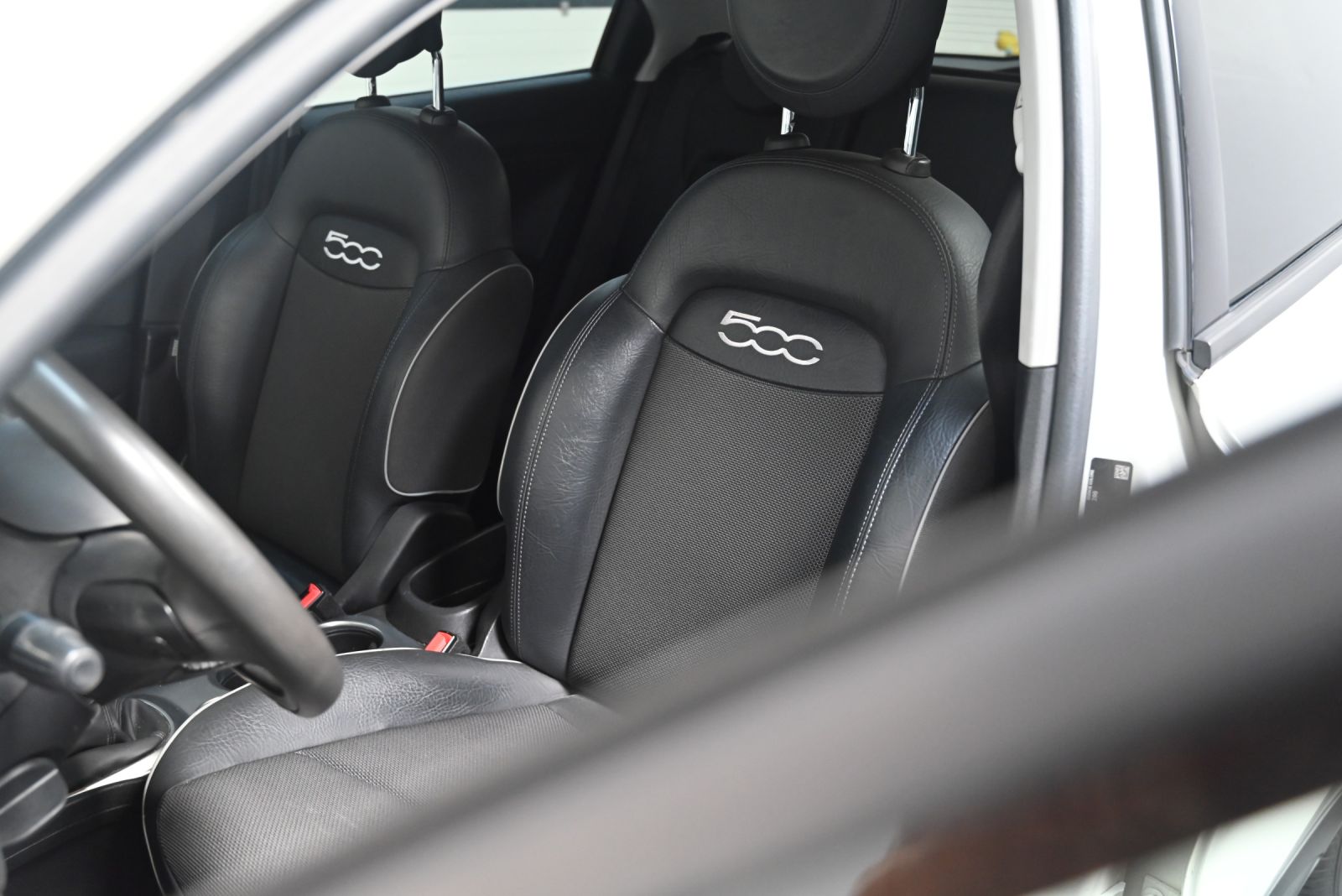 JNS Motors | Fiat 500X 1.6 E-Torq Lounge | Belgische wagen | 2e eigenaar | Cruise Control | Parkeersensoren | 12 Maanden Garantie