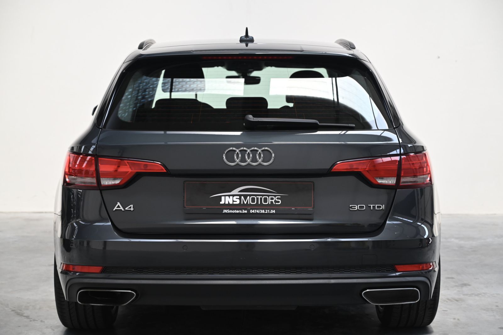 JNS Motors | Audi A4 Avant 2.0 TDI S tronic | 1e Belgische eigenaar | Trekhaak | Elektrische Kofferklep | BTW