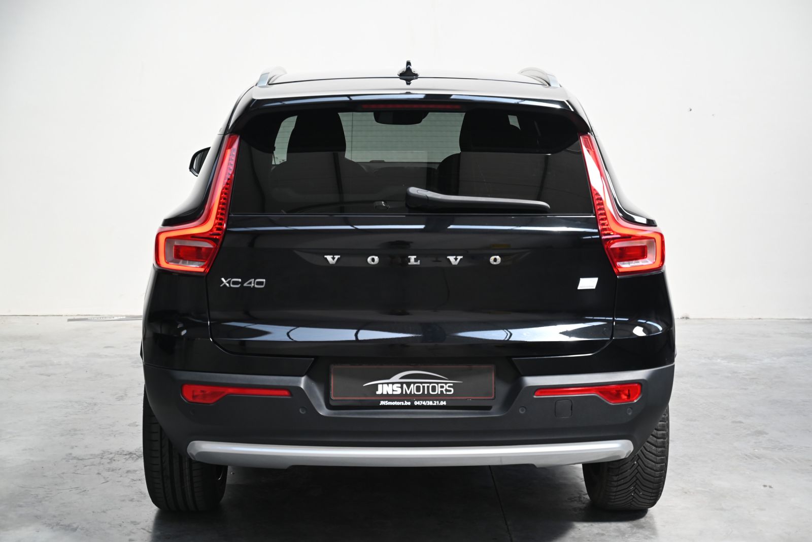 JNS Motors | Volvo XC40 T4 Recharge Plus Bright | Adaptive Cruise | Memory Seats | BTW