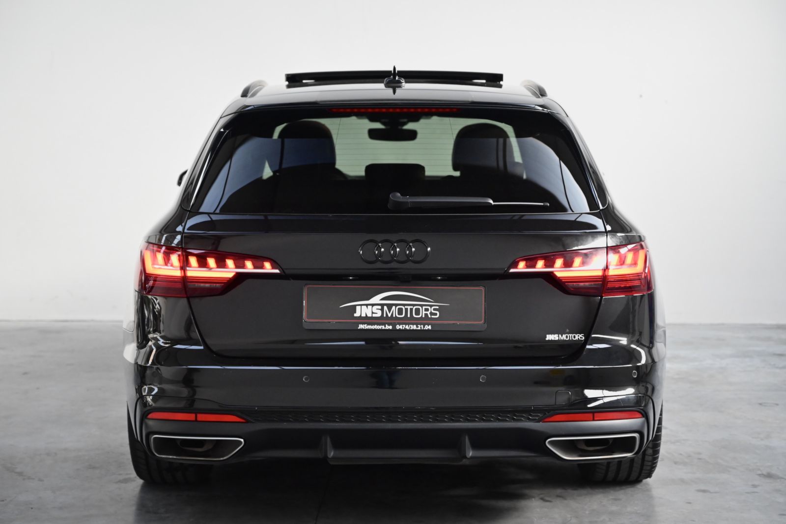 JNS Motors | Audi A4 Avant S line S tronic | Panodak | Leder | Virtual Cockpit | Black Pack
