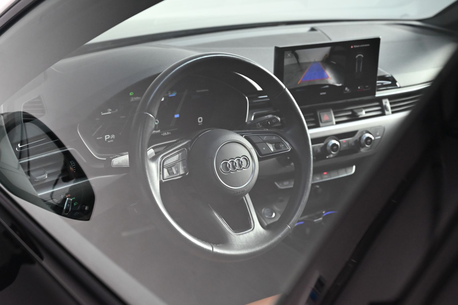 JNS Motors | Audi A4 Avant S line S tronic | Panodak | Leder | Virtual Cockpit | Black Pack