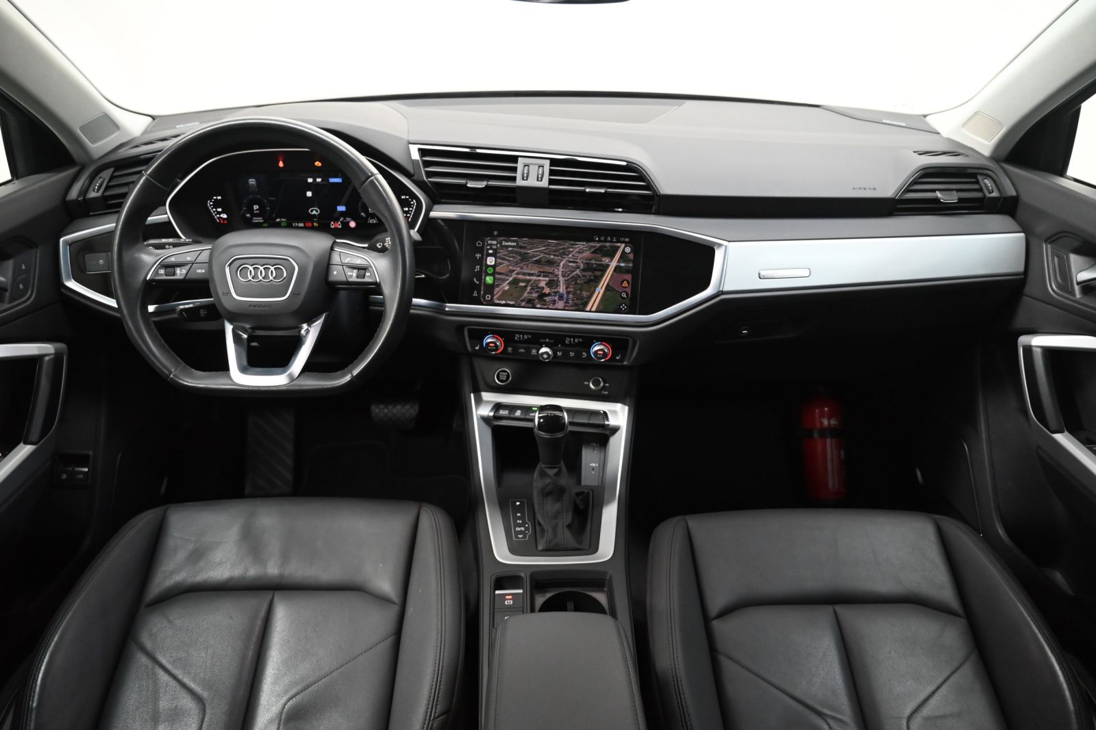JNS Motors | Audi Q3 45 TFSI e S line S tronic | Bang & Olufsen | Black Pack | Keyless | 52.000 km