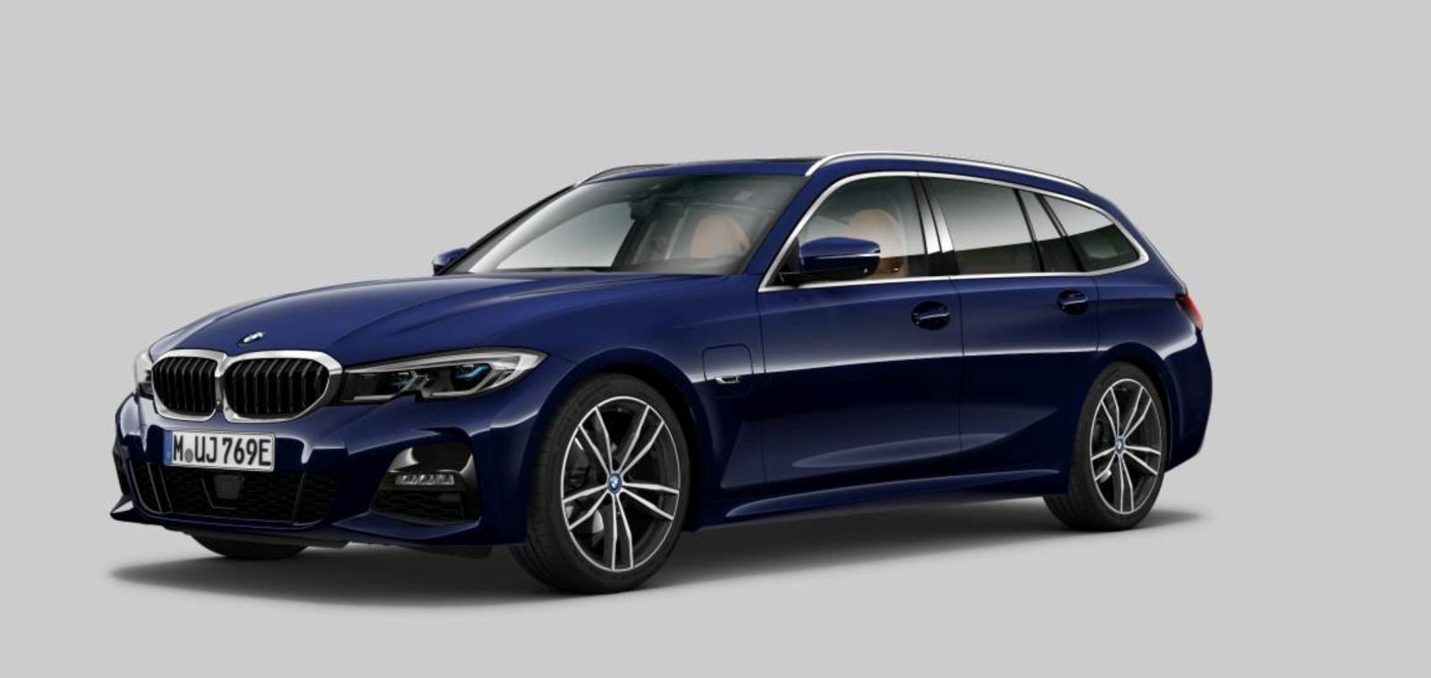 JNS Motors | BMW 330e xDrive Touring M Sport | Individual | Laserlight | ACC | HUD | Merino Tartufo