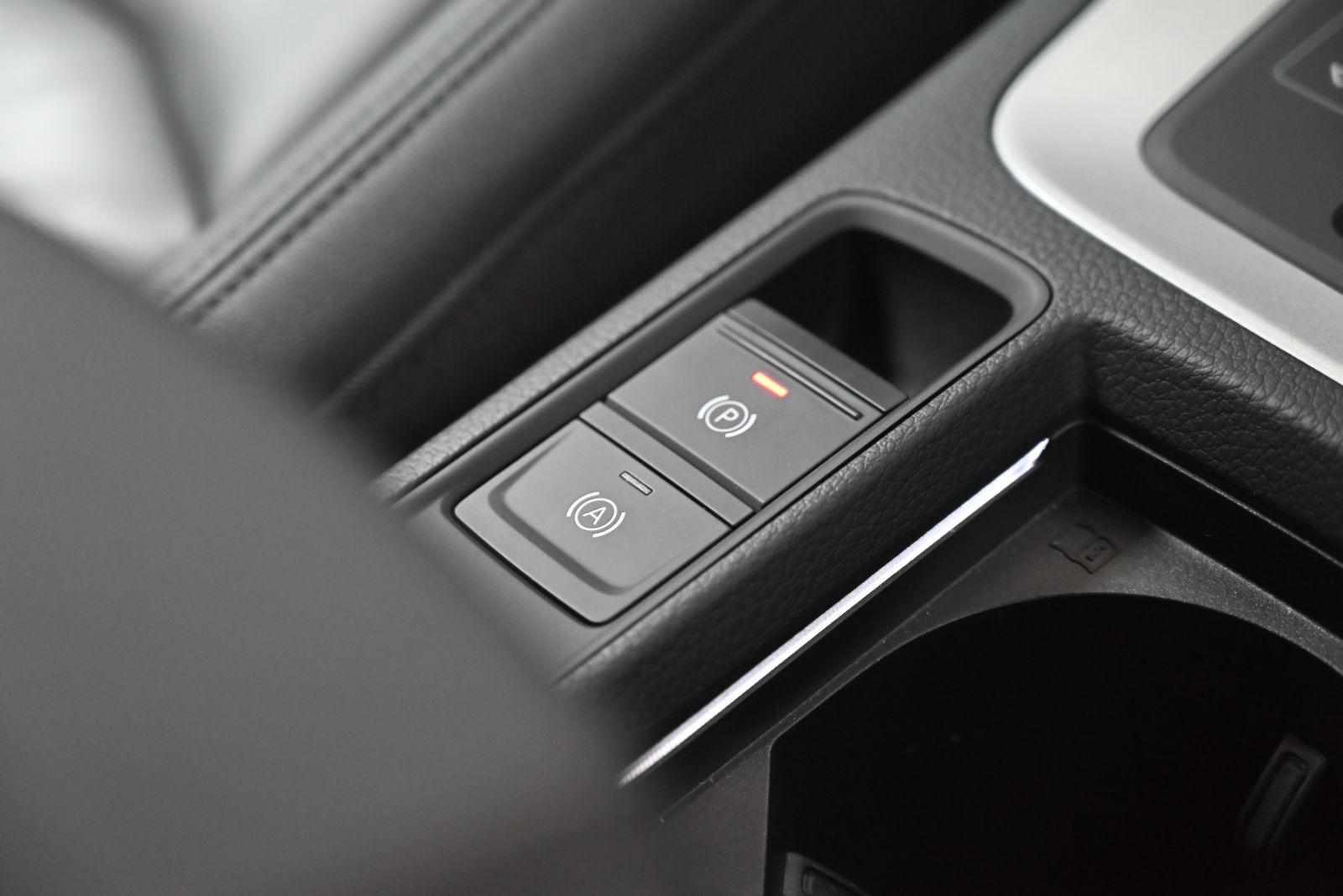 JNS Motors | AUDI Q3 45 TFSI e S LINE | 245 PK | 15.188 KM | 360° | SIDE ASSIST | BTW