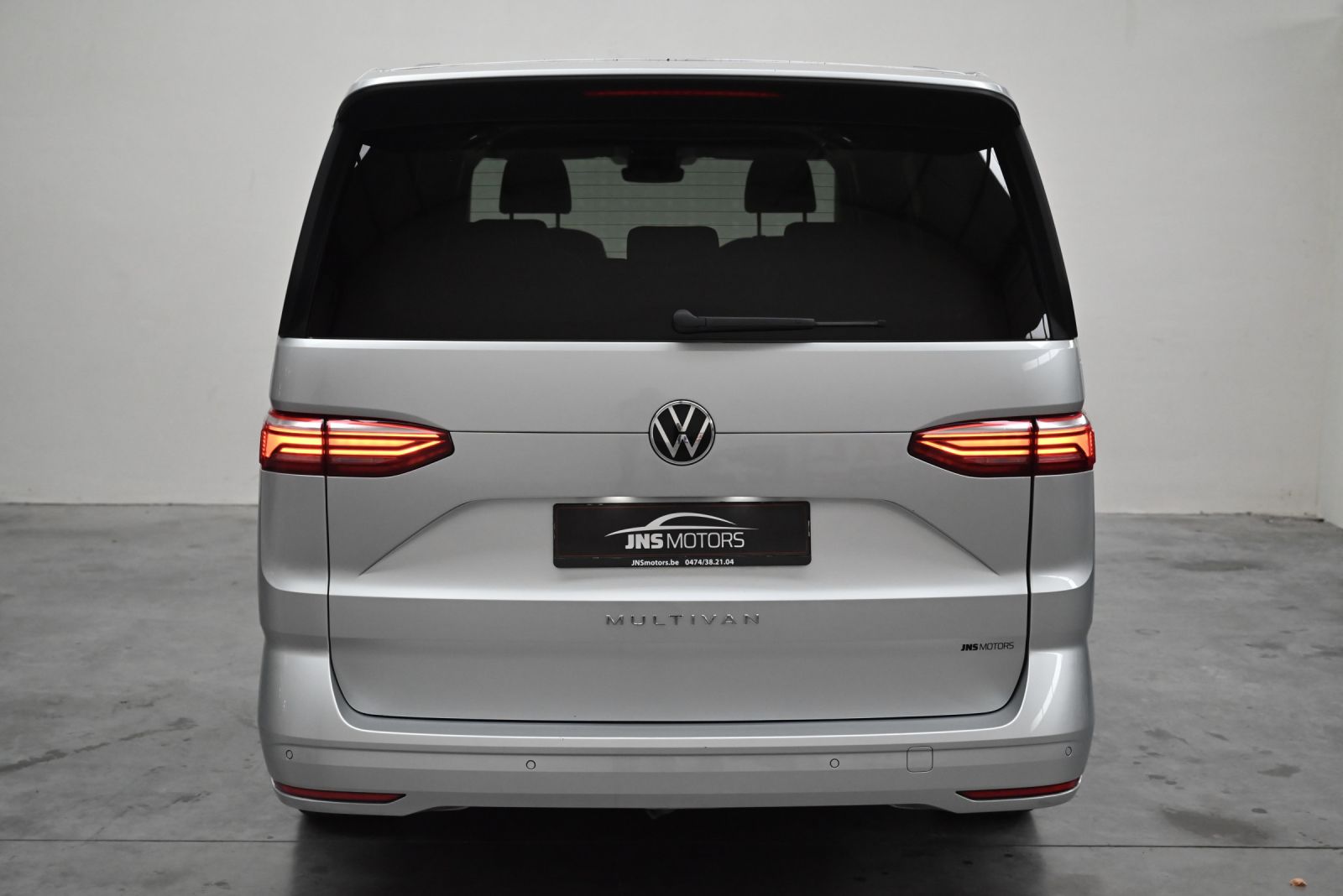 JNS Motors | Volkswagen Multivan Long Life 2.0 TDI 150pk DSG – 7 zitplaatsen – ACC – Trekhaak – Travel Assist 