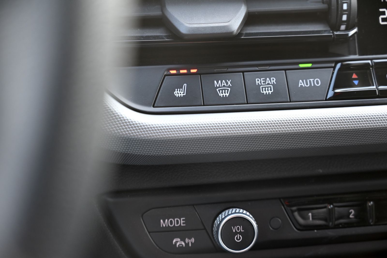 JNS Motors | BMW 118i Advantage 2021 