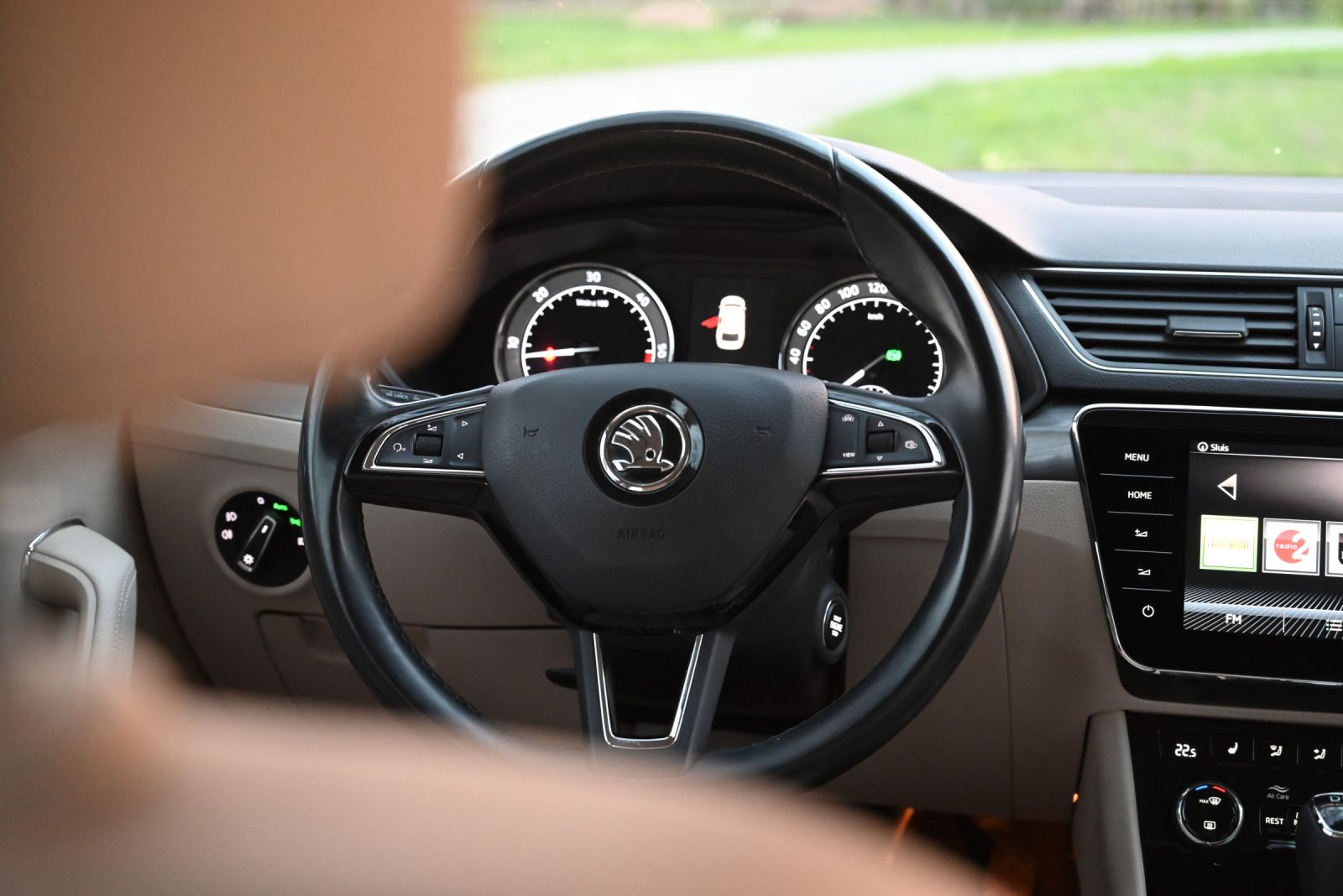 JNS Motors | Skoda Superb 1.6TDI DSG 2019 Facelift