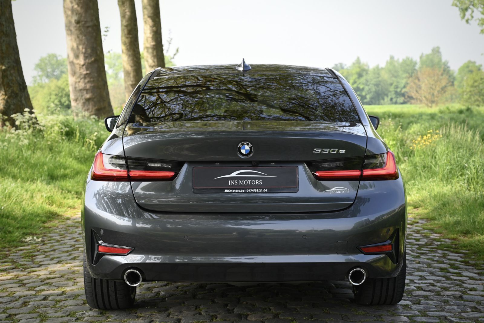 JNS Motors | BMW 330e hybride Xtraboost 292pk 2021 Pack Plus Sport Seats & Trekhaak