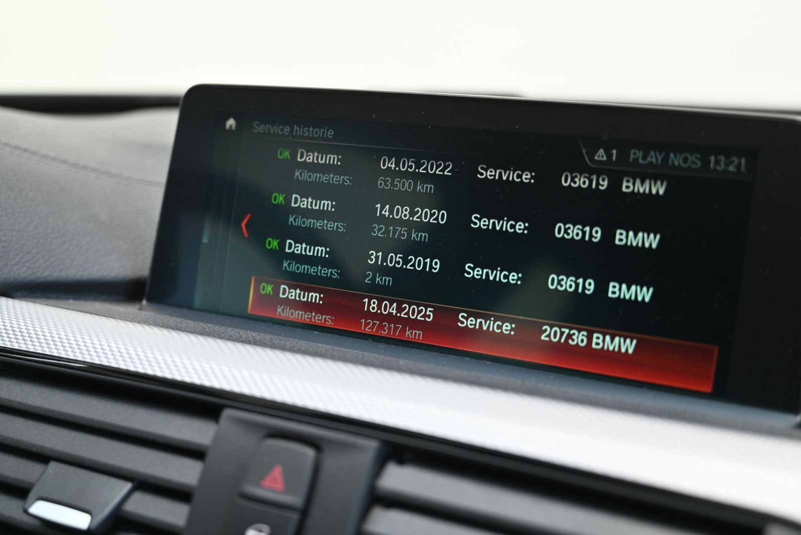 JNS Motors | BMW 318iA Touring M-Pack 2019