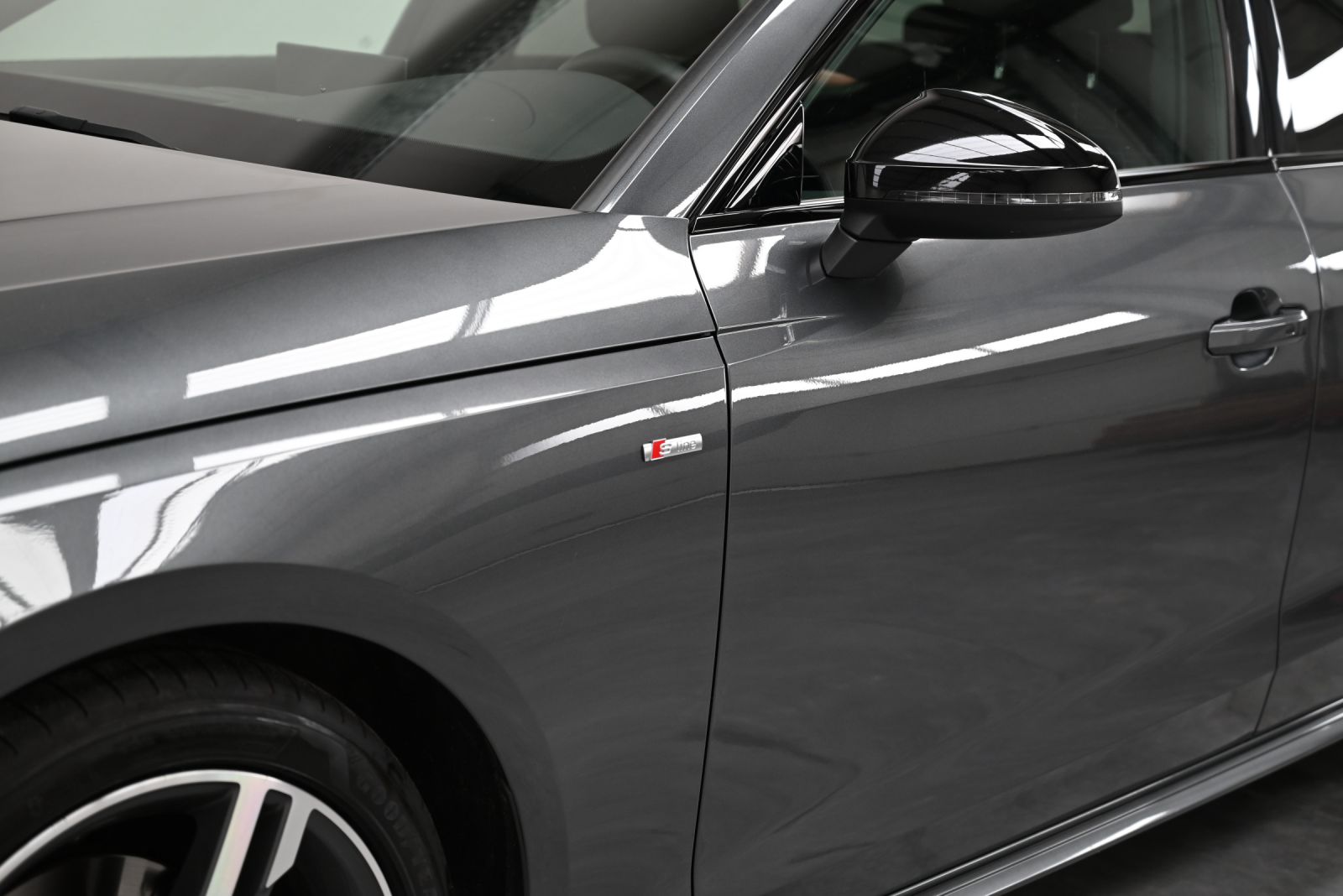 JNS Motors | Audi A4 35TDI  S-Line Facelift 2021 