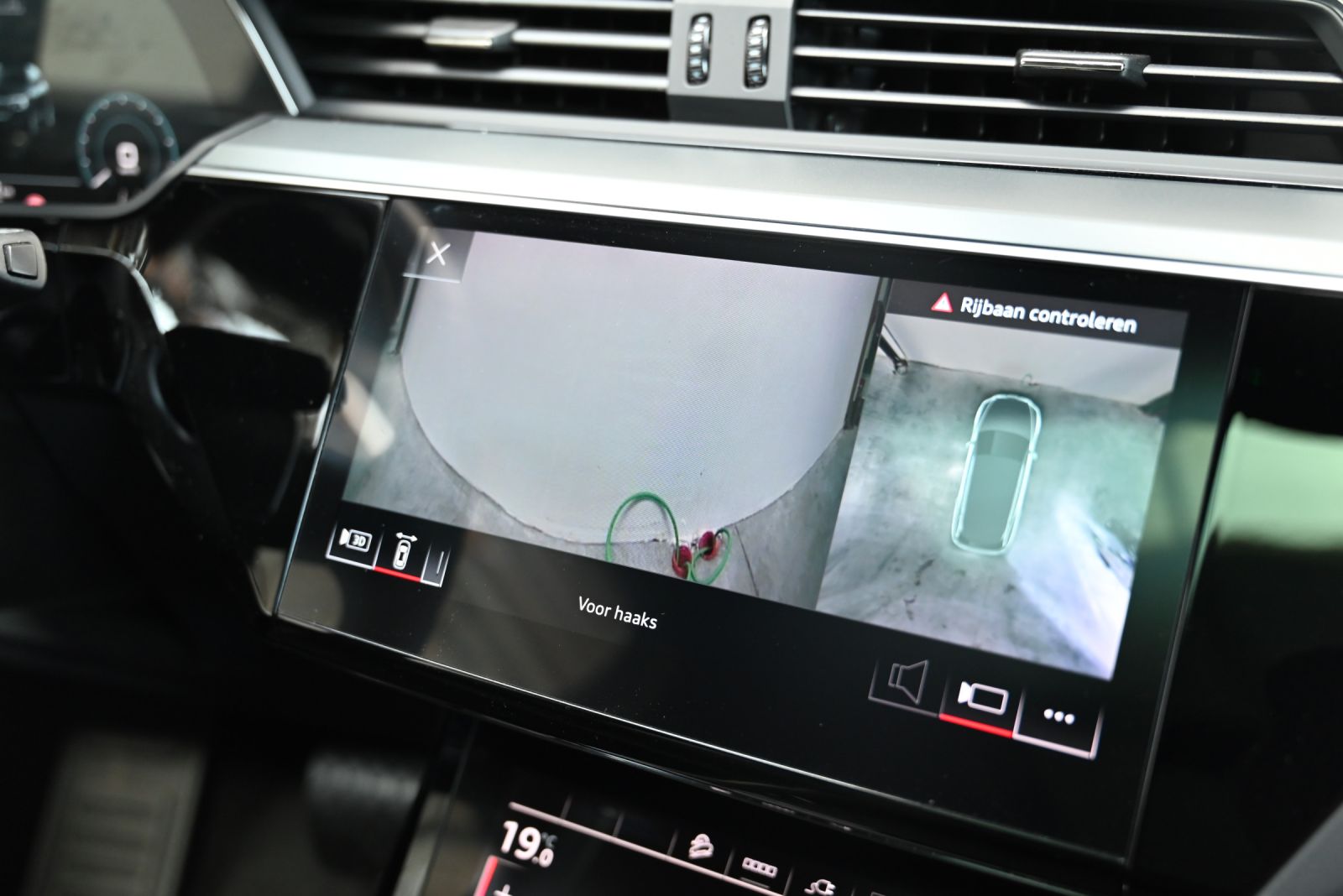 JNS Motors | Audi Q8 e-tron 50 kWh | S line Black Line | BTW Aftrekbaar | 1 Jaar Garantie