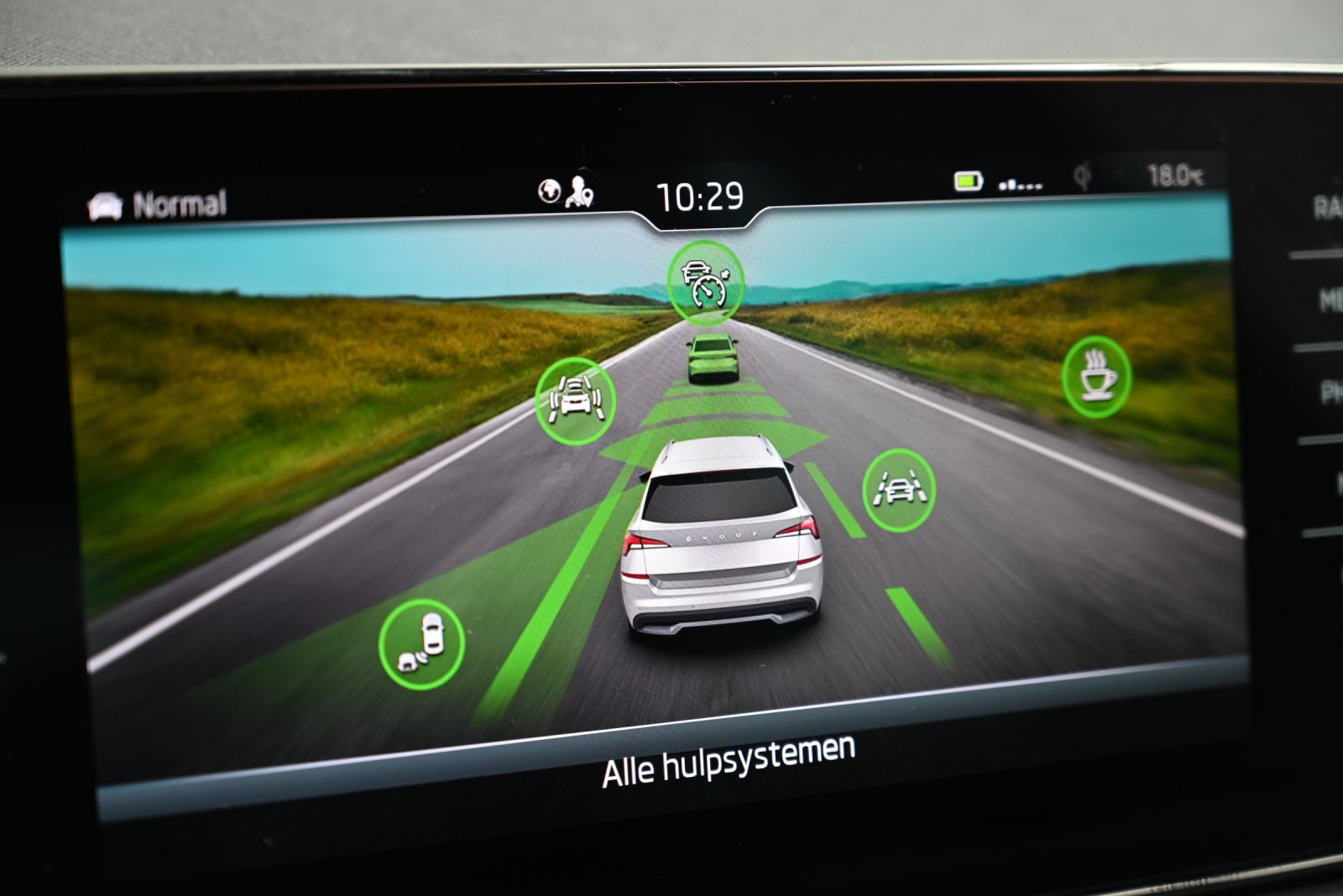 JNS Motors | Skoda Kamiq 1.0 TSI 81KW DSG CLEVER+ 2022